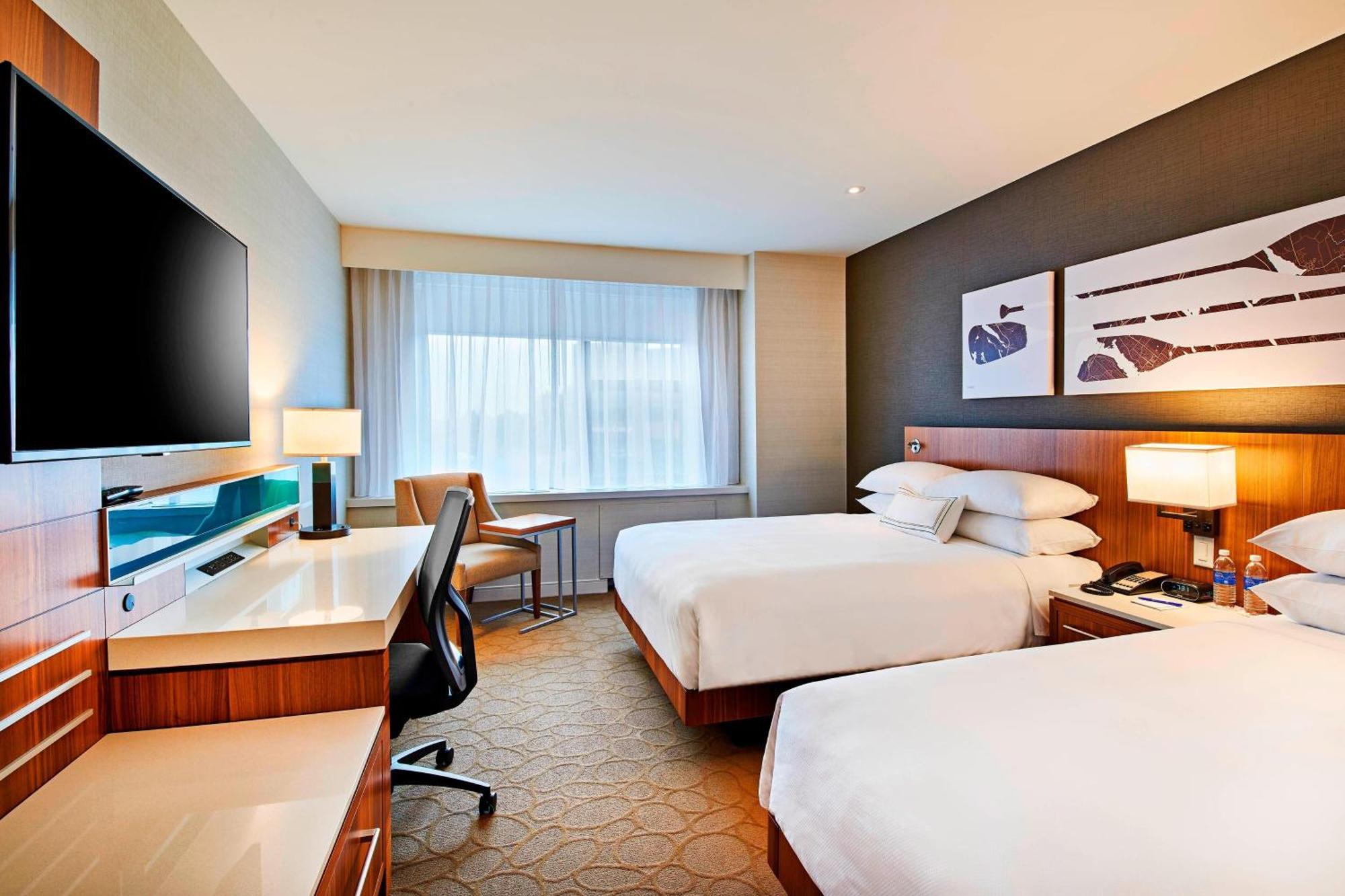 Delta Hotels By Marriott Dartmouth Extérieur photo