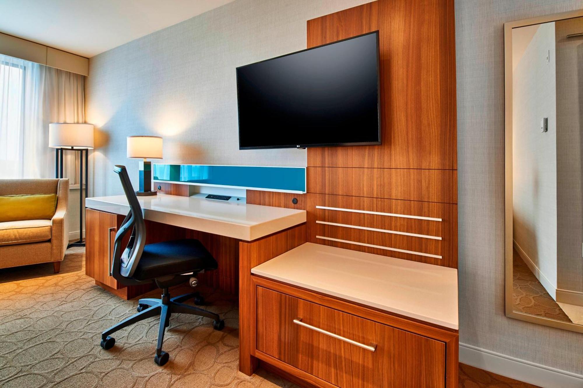 Delta Hotels By Marriott Dartmouth Extérieur photo