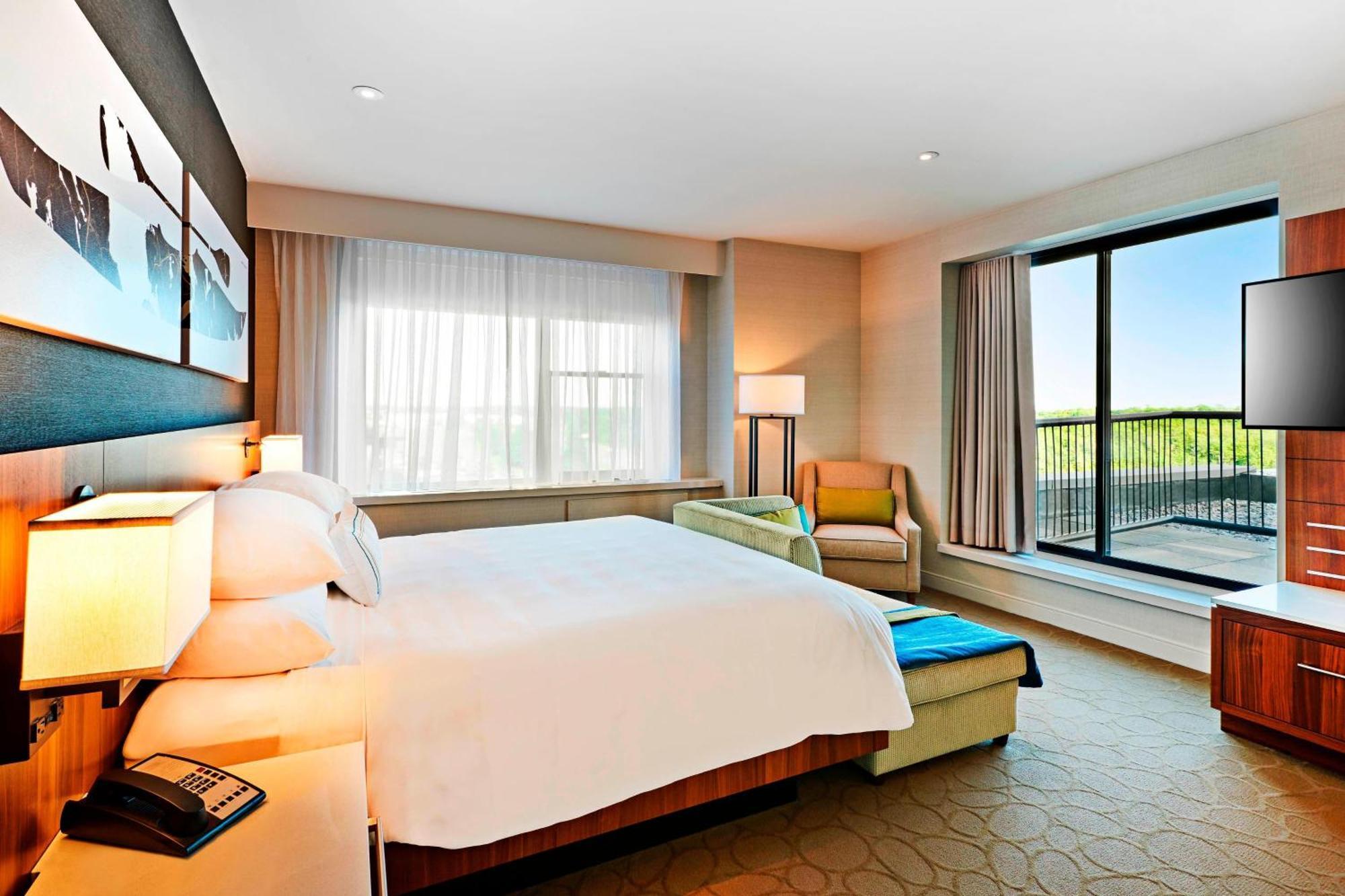 Delta Hotels By Marriott Dartmouth Extérieur photo