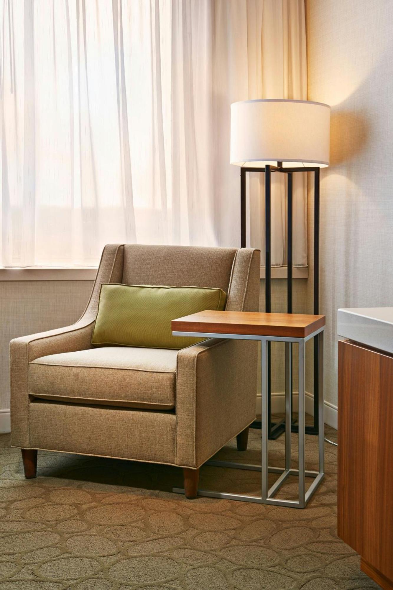 Delta Hotels By Marriott Dartmouth Extérieur photo